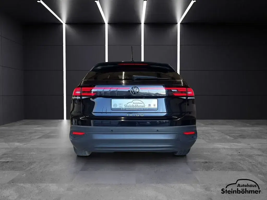 Gebraucht VW Taigo 95 PS (69 kW) 2022 Deep black perleffekt (schwarz) SUV