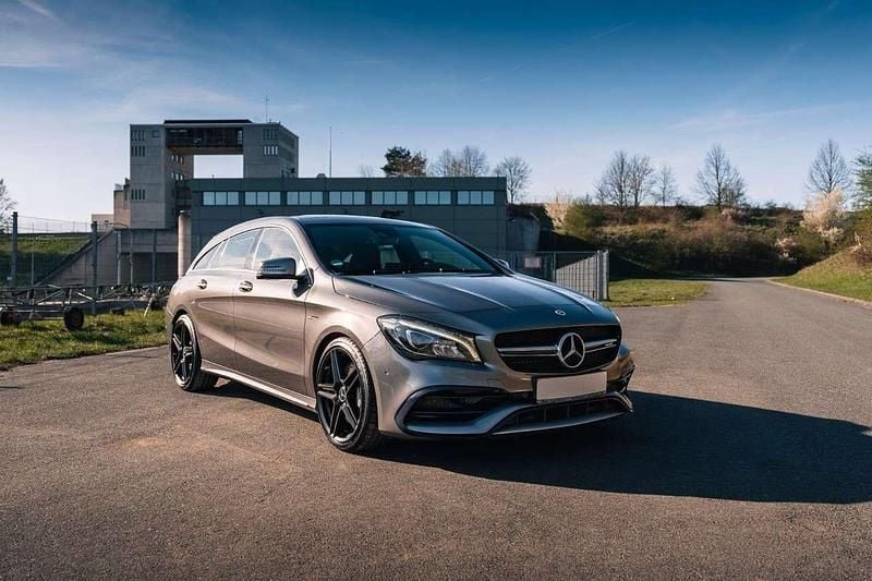 Gebraucht Mercedes CLA45 AMG AMG 381 PS (280 kW) 2019 Mountaingrau  met. Kombi