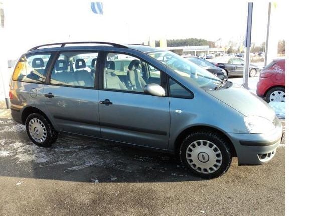 Grau metallic Gebraucht 2002 Ford Galaxy Trend Van / Kleinbus | 4.990 € - Bild 1/4