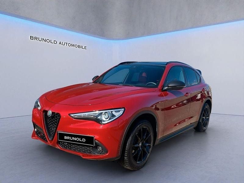 Rot Gebraucht 2019 Alfa Romeo Stelvio Tech Edition SUV | 26.900 € (Fairer Preis) - Bild 1/4