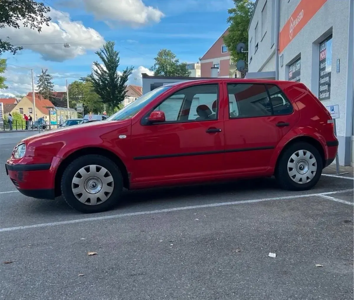 Gebraucht VW Golf IV 75 PS (55 kW) 2003 Rot Kleinwagen