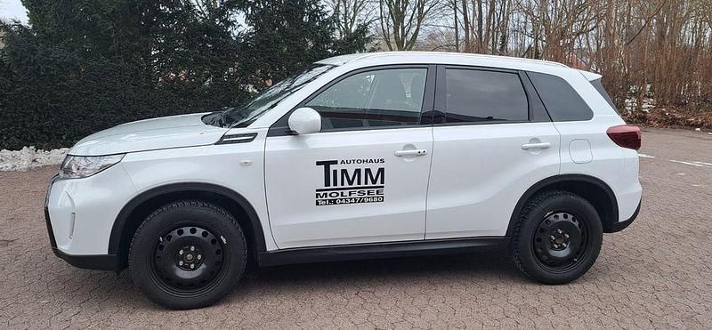 Gebraucht Suzuki Vitara Comfort 110 PS (80 kW) 2025 Weiß SUV