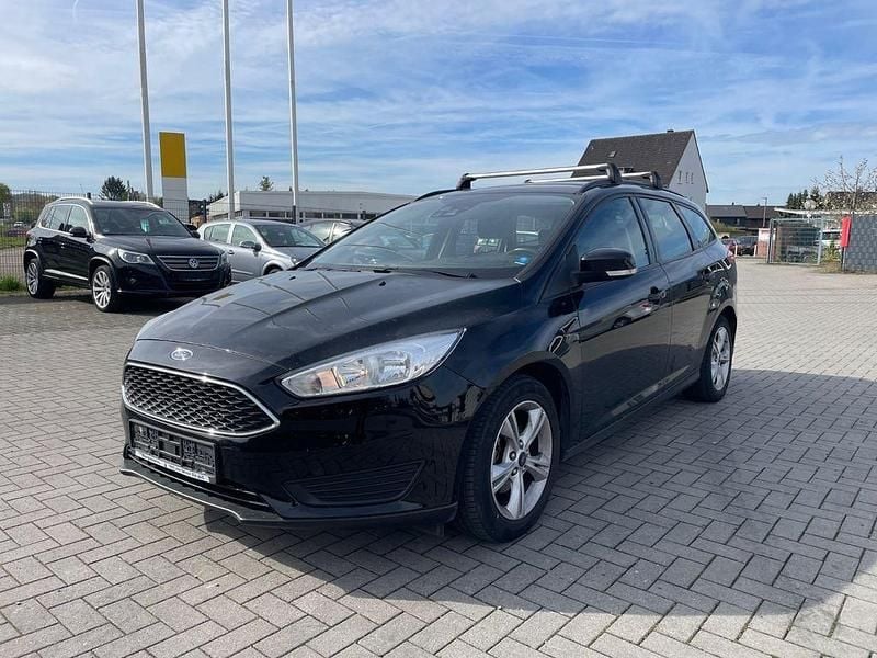 Gebraucht Ford Focus S 125 PS (91 kW) 2018 Schwarz Limousine