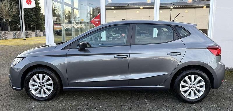 Gebraucht Seat Ibiza Style 95 PS (69 kW) 2017 Monsungrau metallic (pirineos) SUV