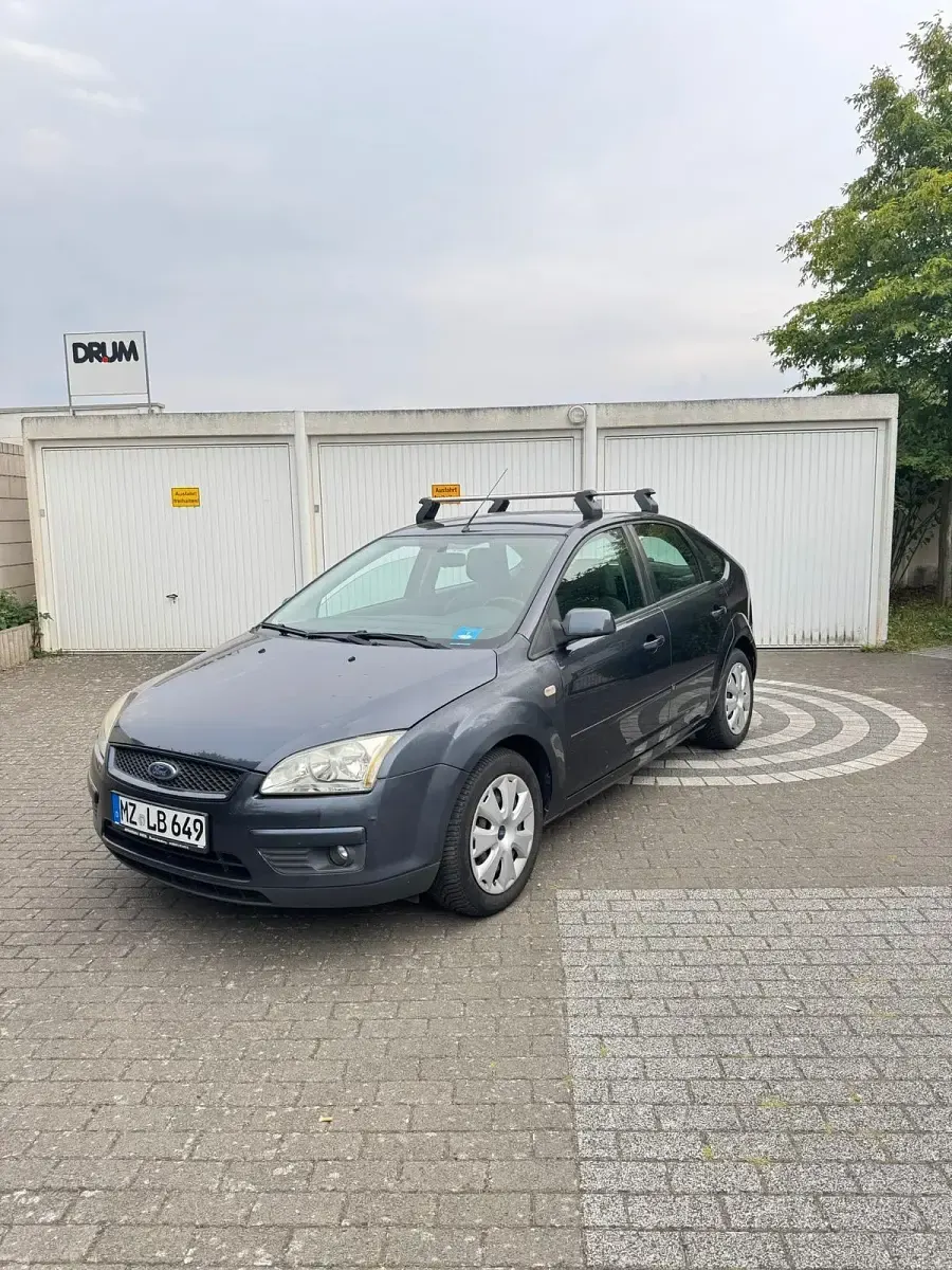 Gebraucht Ford Focus 101 PS (74 kW) 2007 Kleinwagen