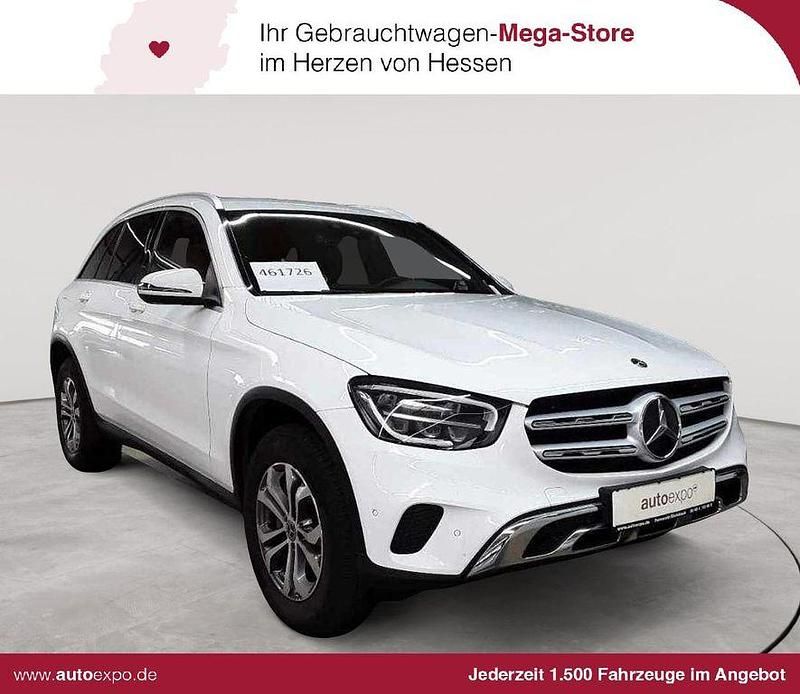 Weiß Gebraucht 2020 Mercedes 200 AMG SUV | 29.689 € (Fairer Preis) - Bild 1/4