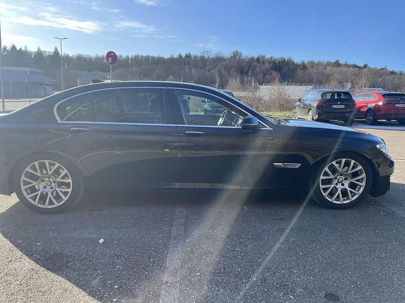 Gebraucht BMW 730L Comfort Edition 258 PS (189 kW) 2014 Limousine