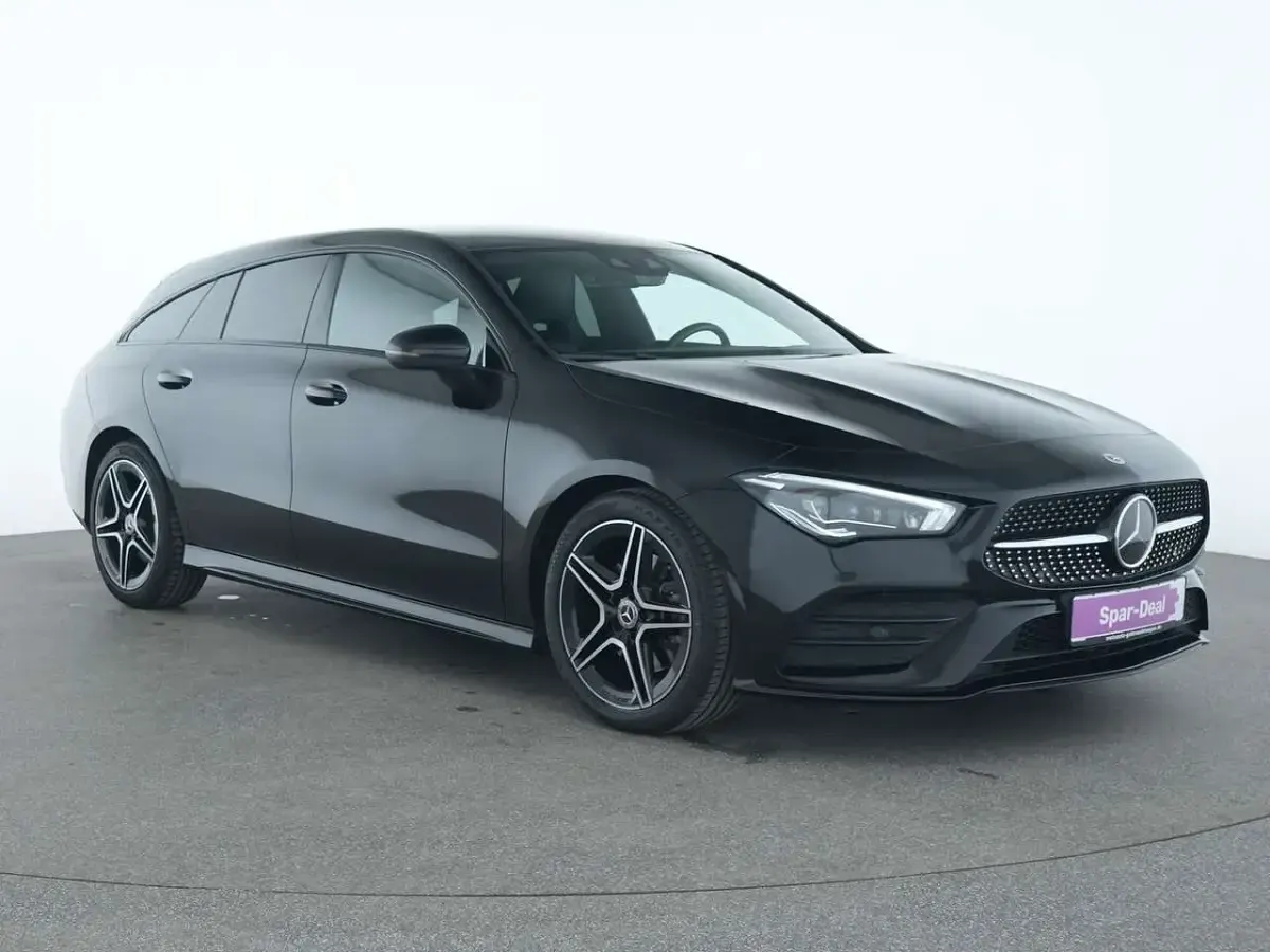 Gebraucht Mercedes CLA220 AMG line 190 PS (139 kW) 2022 Nachtschwarz Coupé