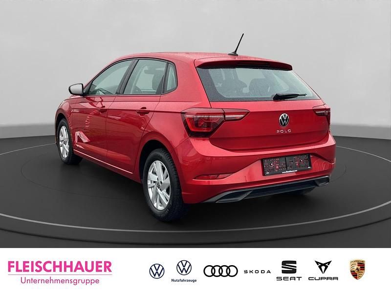 Gebraucht VW Polo Style 95 PS (69 kW) 2022 Rot Kleinwagen