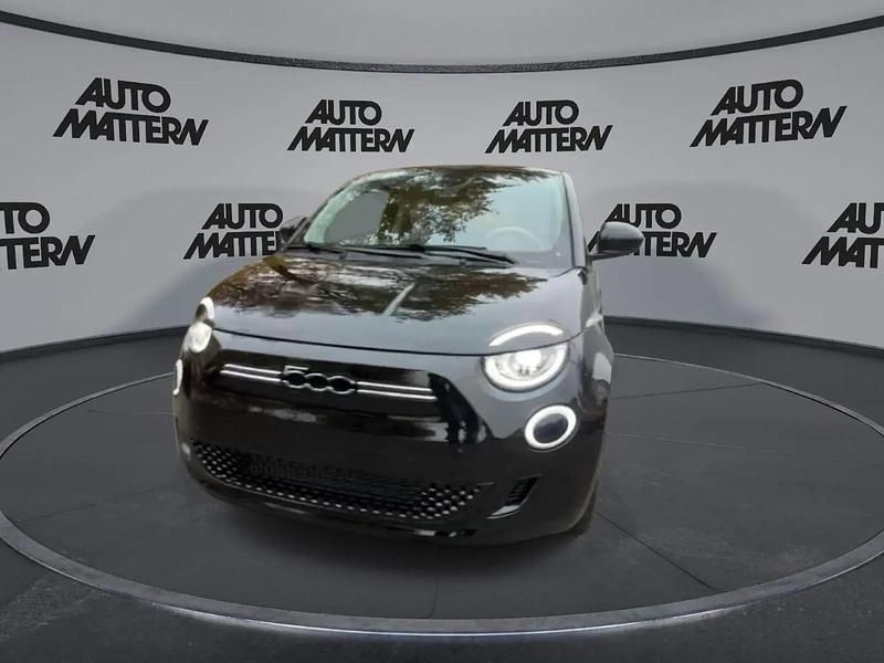 Gebraucht Fiat 500e 86 kW (118 PS) 2025 Schwarz Limousine
