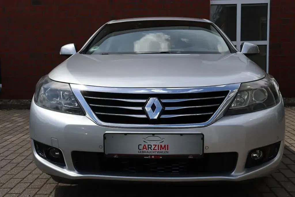 Gebraucht Renault Latitude 140 PS (102 kW) 2011 Silber Limousine