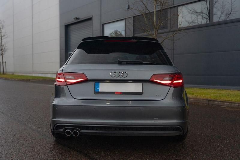 Używany Audi A3 S-Line 184 KM (135 kW) 2014 Szary Sedan/Limuzyna