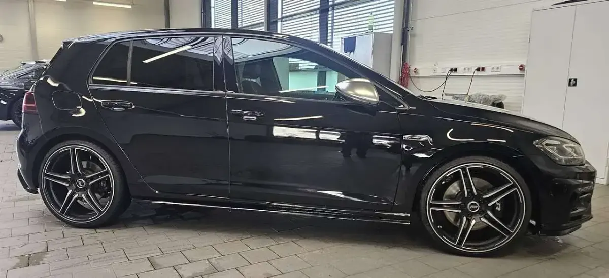 Gebraucht VW Golf VII R 400 PS (294 kW) 2017 Schwarz Limousine