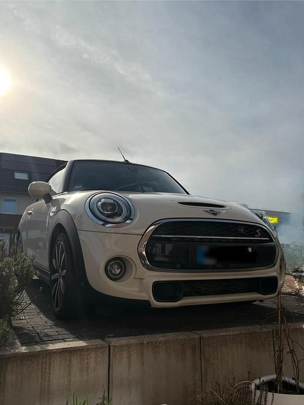 Gebraucht Mini Cooper S Cabriolet 192 PS (141 kW) 2019 Beige Cabrio