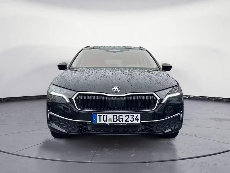 Second-hand Skoda Octavia 150 CP (110 kW) 2026 Negru Break