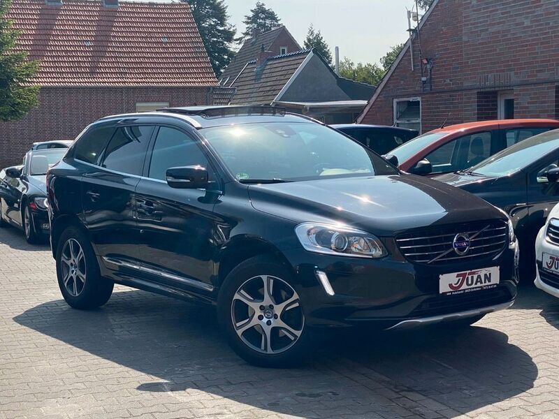 Schwarz Gebraucht 2015 Volvo XC60 SUV | 22.499 € (Teuer) - Bild 1/4