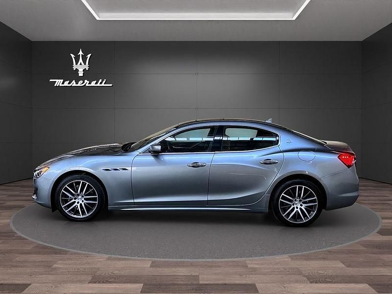 Gebraucht Maserati Ghibli GT 330 PS (242 kW) 2021 Grau Coupé