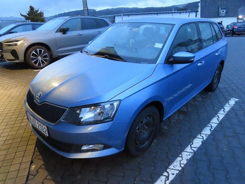 Gebraucht Skoda Fabia Ambition 110 PS (80 kW) 2018 Blau Kombi