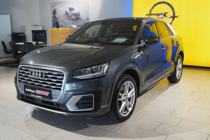 Gebraucht Audi Q2 S-line plus 150 PS (110 kW) 2017 Grau SUV