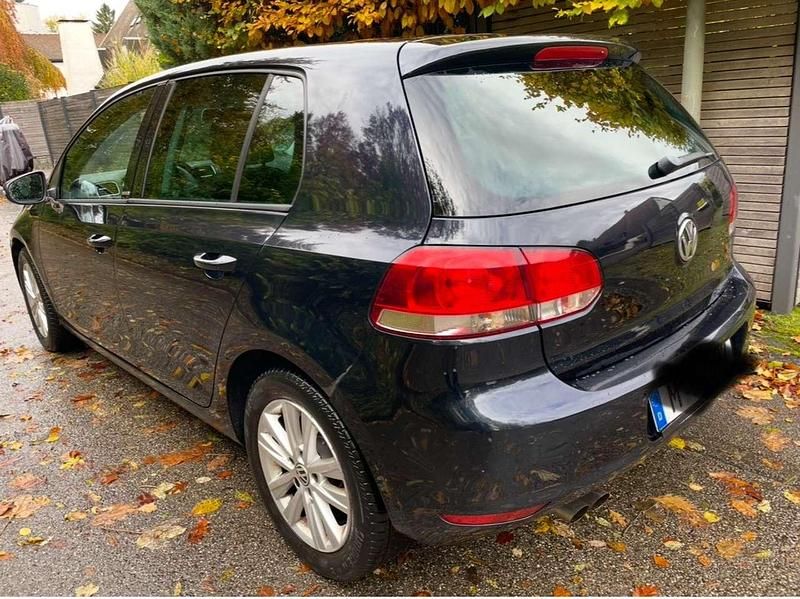 Gebraucht VW Golf VI Style 122 PS (89 kW) 2011 Schwarz Kleinwagen