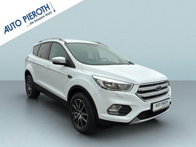 Occasion Ford Kuga 150 ch (110 kW) 2019 Blanc SUV
