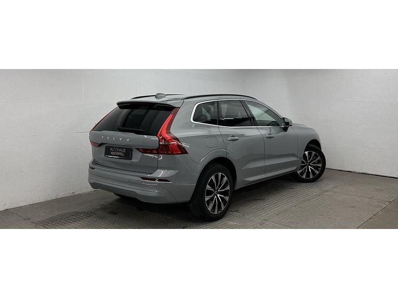 Gebraucht Volvo XC60 197 PS (144 kW) 2024 Vapour grey SUV