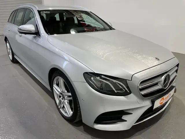 Gebraucht Mercedes E400 AMG line 340 PS (250 kW) 2020 Silber Kombi