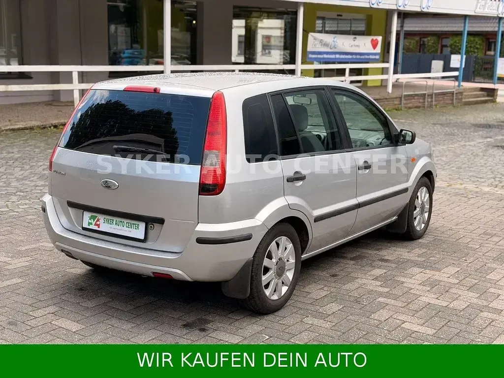 Gebraucht Ford Fusion 80 PS (58 kW) 2003 Silber Kleinwagen