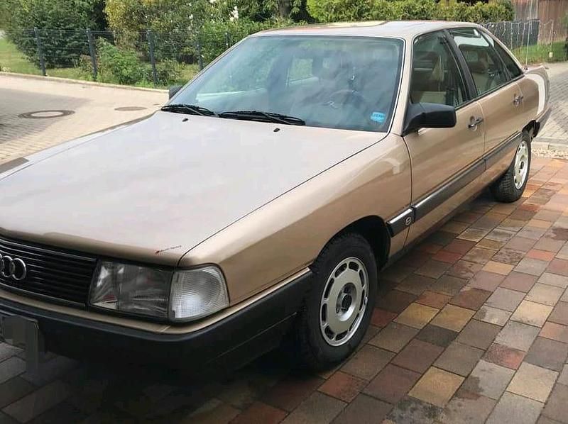 Gebraucht Audi 100 115 PS (84 kW) 1987 Andere farben Limousine