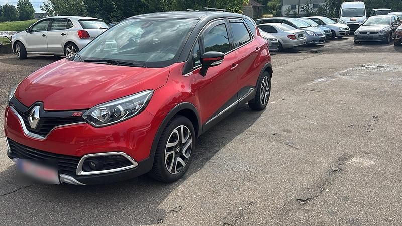 Gebraucht Renault Captur 90 PS (66 kW) 2017 Rot SUV
