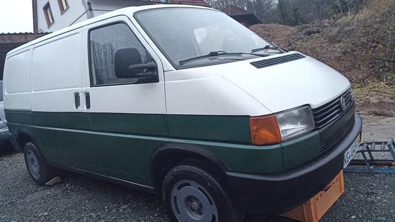 Andere farben Gebraucht 1996 VW Transporter Van | 3.990 € - Bild 1/4