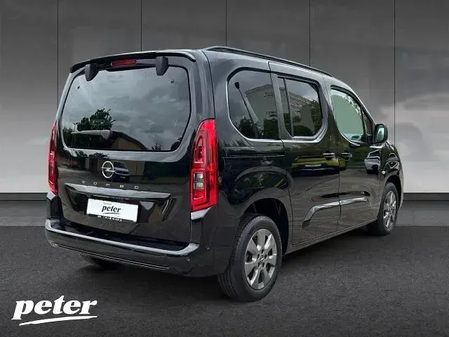 Gebraucht Opel Combo 131 PS (96 kW) 2024 Schwarz Van / Kleinbus