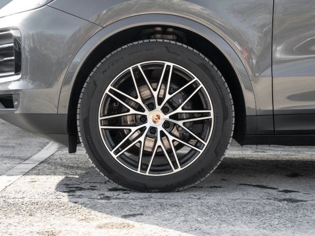 Gebraucht Porsche Cayenne 354 PS (260 kW) 2024 Quarzitgraumetallic SUV