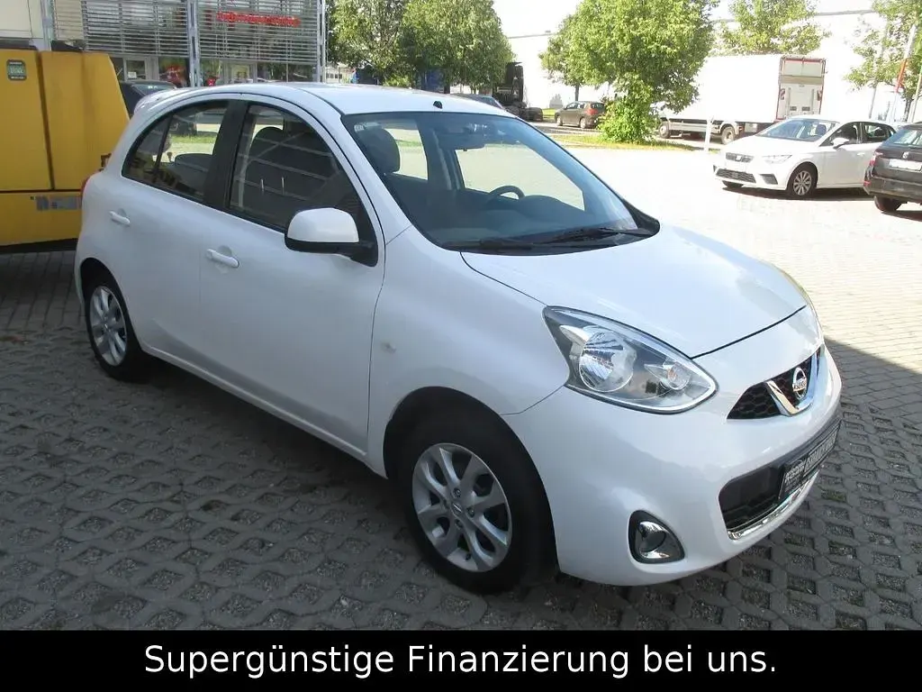 Gebraucht Nissan Micra Acenta 80 PS (58 kW) 2016 Weiß Kleinwagen