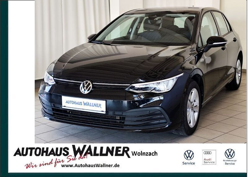 Schwarz Gebraucht 2020 VW Golf VIII Life Limousine | 21.890 € (Fairer Preis) - Bild 1/4