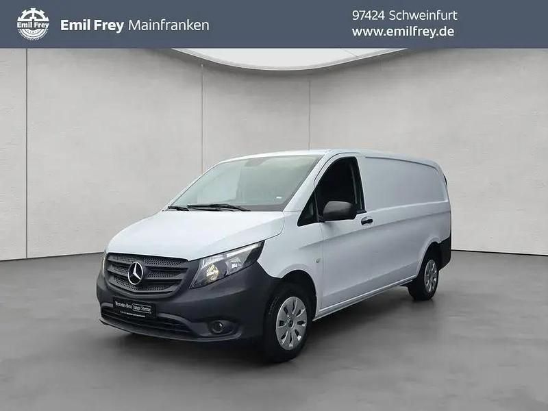 Weiß Gebraucht 2023 Mercedes Vito Van | 28.441 € (Fairer Preis) - Bild 1/4