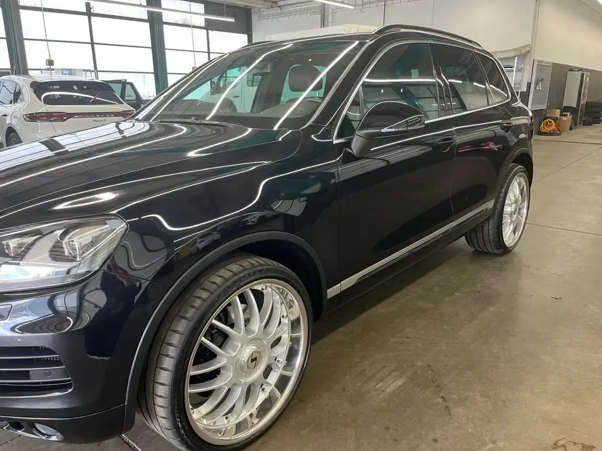 Gebraucht VW Touareg 340 PS (250 kW) 2011 Schwarz SUV