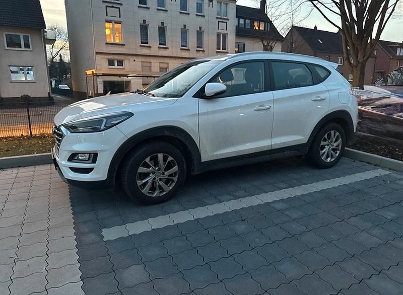 Gebraucht Hyundai Tucson 177 PS (130 kW) 2020 Weiß SUV