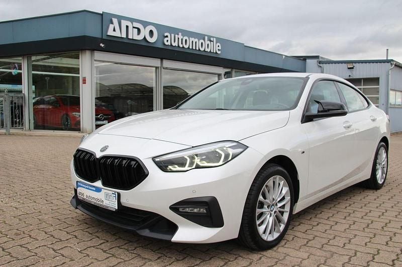 Weiß Gebraucht 2020 BMW 218 Advantage Coupé | 19.900 € (Fairer Preis) - Bild 1/4