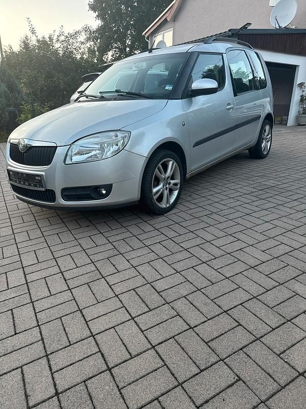 Silber Gebraucht 2006 Skoda Roomster Kombi | 999 € - Bild 1/4