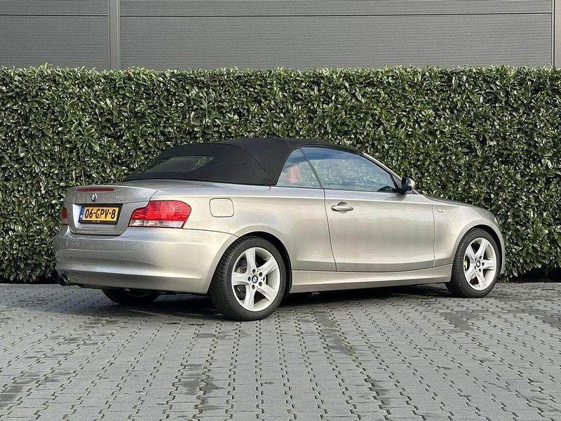 Gebraucht BMW 118 Cabriolet Executive 143 PS (105 kW) 2008 Grau Cabrio