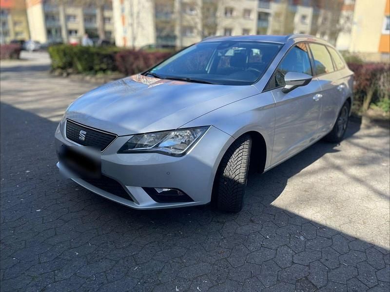 Second-hand Seat Leon 110 CP (80 kW) 2015 Argintiu Break