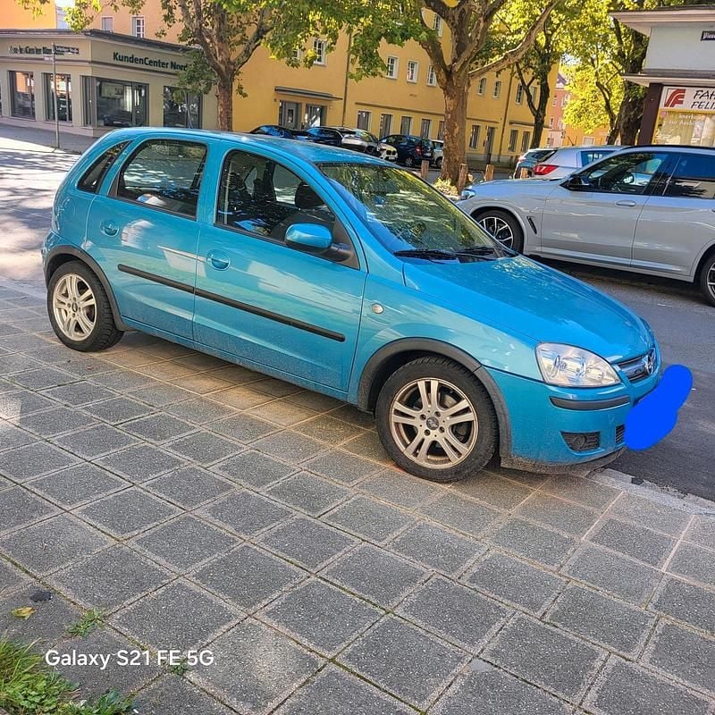 Blau Gebraucht 2004 Opel Corsa Cosmo Kleinwagen | 1.900 € (Fairer Preis) - Bild 1/4