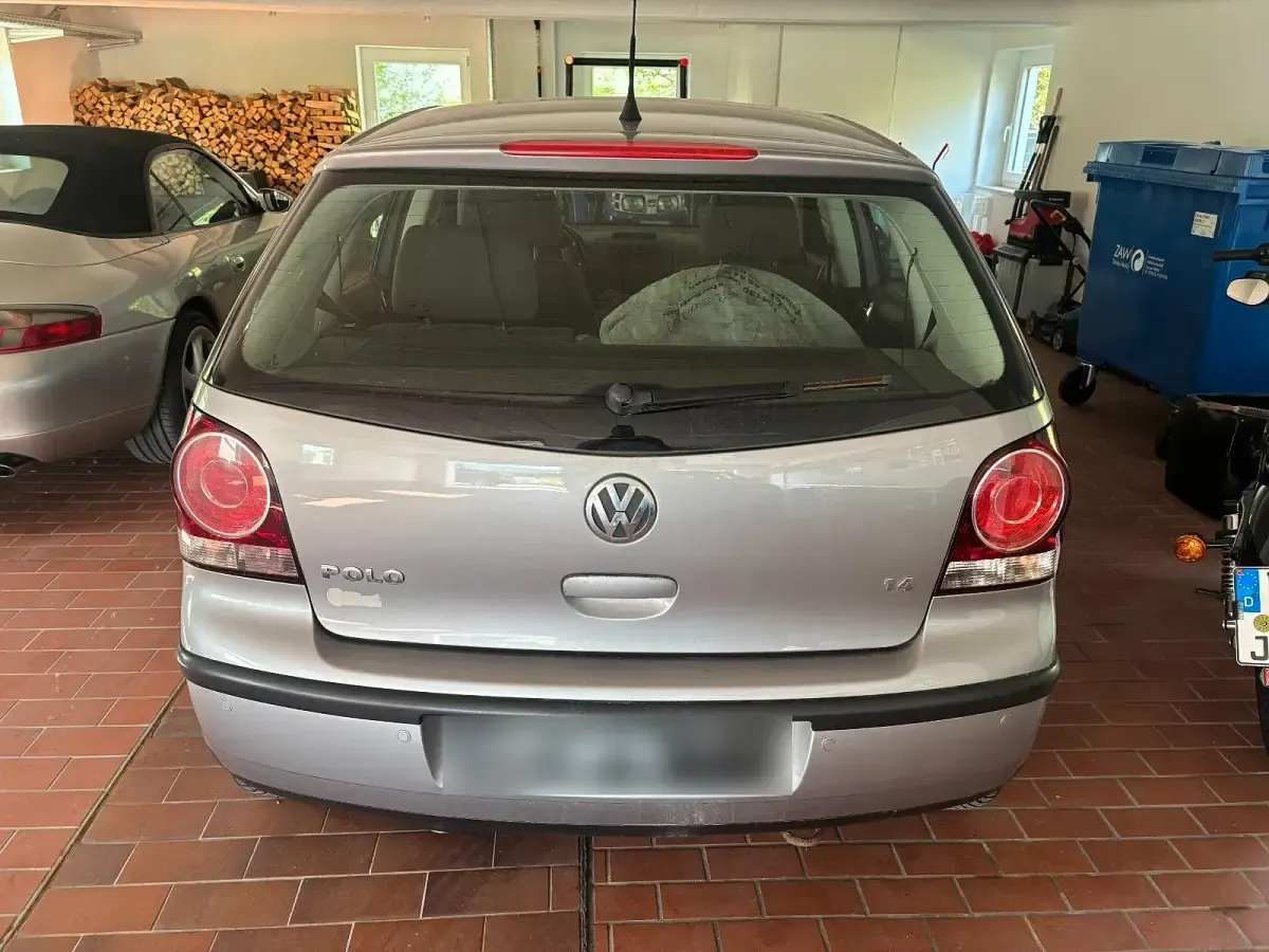 Używany VW Polo 82 KM (60 kW) 2007 Srebrny Hatchback