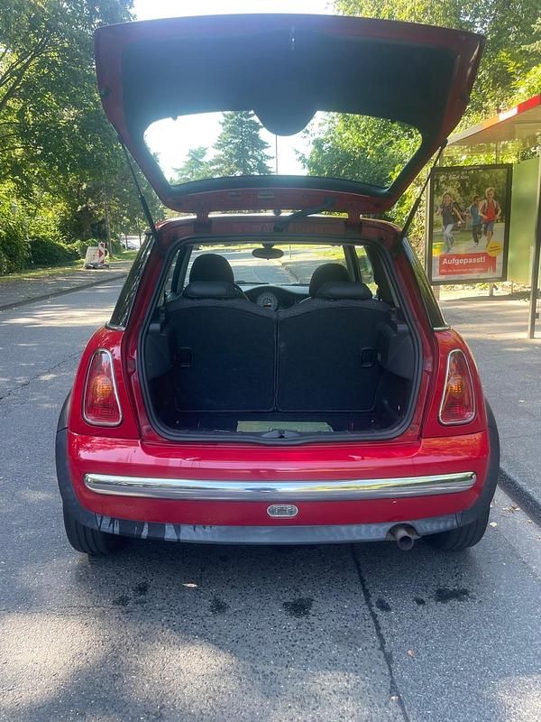 Usata Mini ONE 90 CV (66 kW) 2003 Rosso Utilitaria