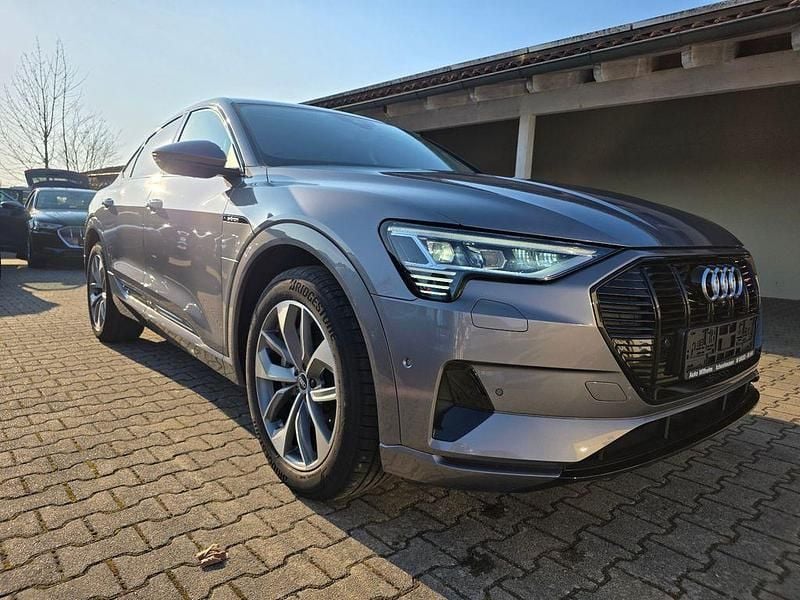 Gebraucht Audi e-tron Sport 300 kW (408 PS) 2022 Grau SUV