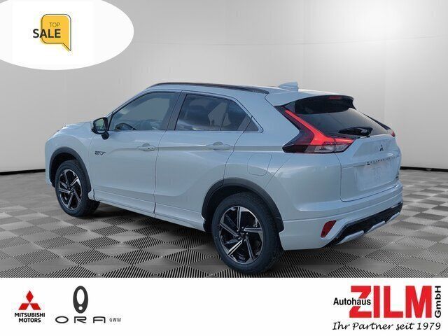 Gebraucht Mitsubishi Eclipse Cross Plus 188 PS (138 kW) 2023 Weiß SUV
