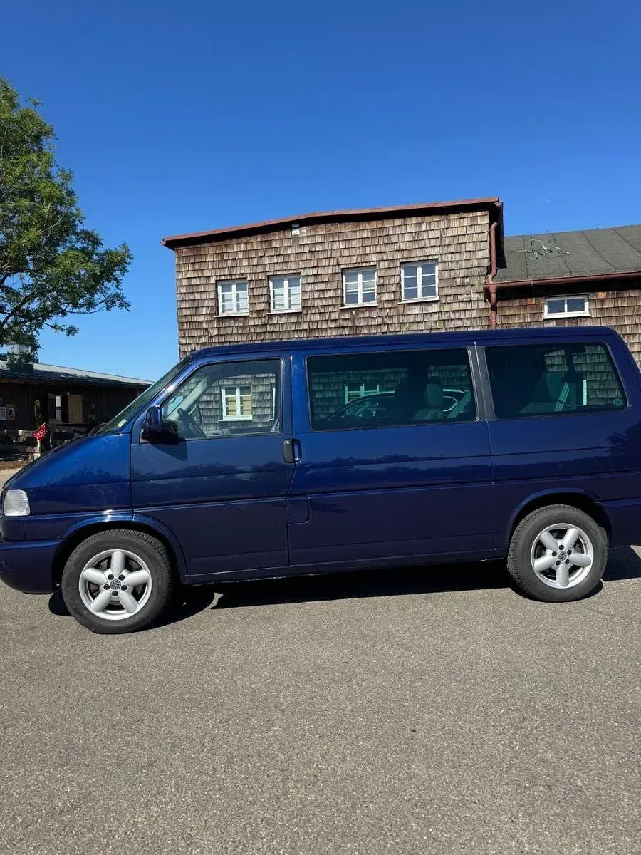 Gebraucht VW T4 151 PS (111 kW) 2002 Grau Van