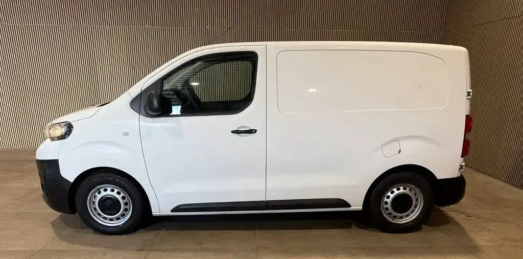 Gebraucht Peugeot Expert 95 PS (69 kW) 2017 Weiß Van