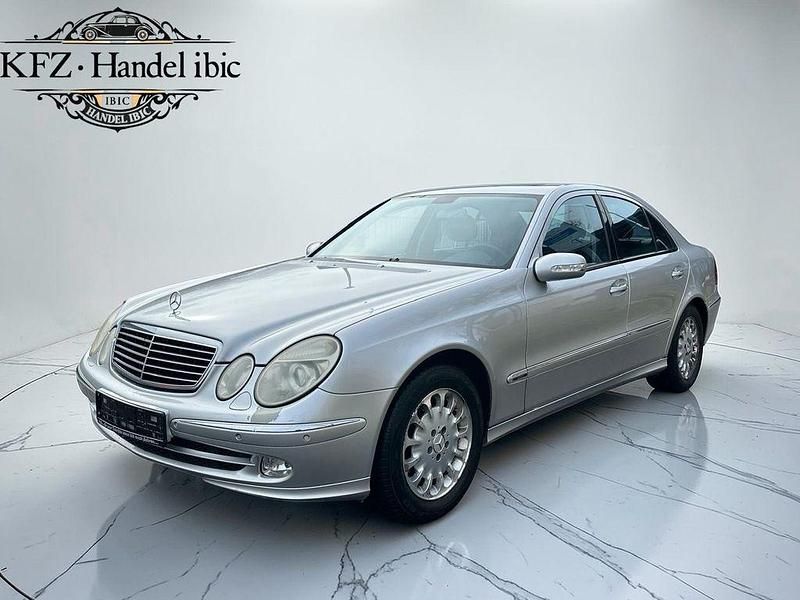 Gebraucht Mercedes E270 Avantgarde 177 PS (130 kW) 2003 Silber Limousine
